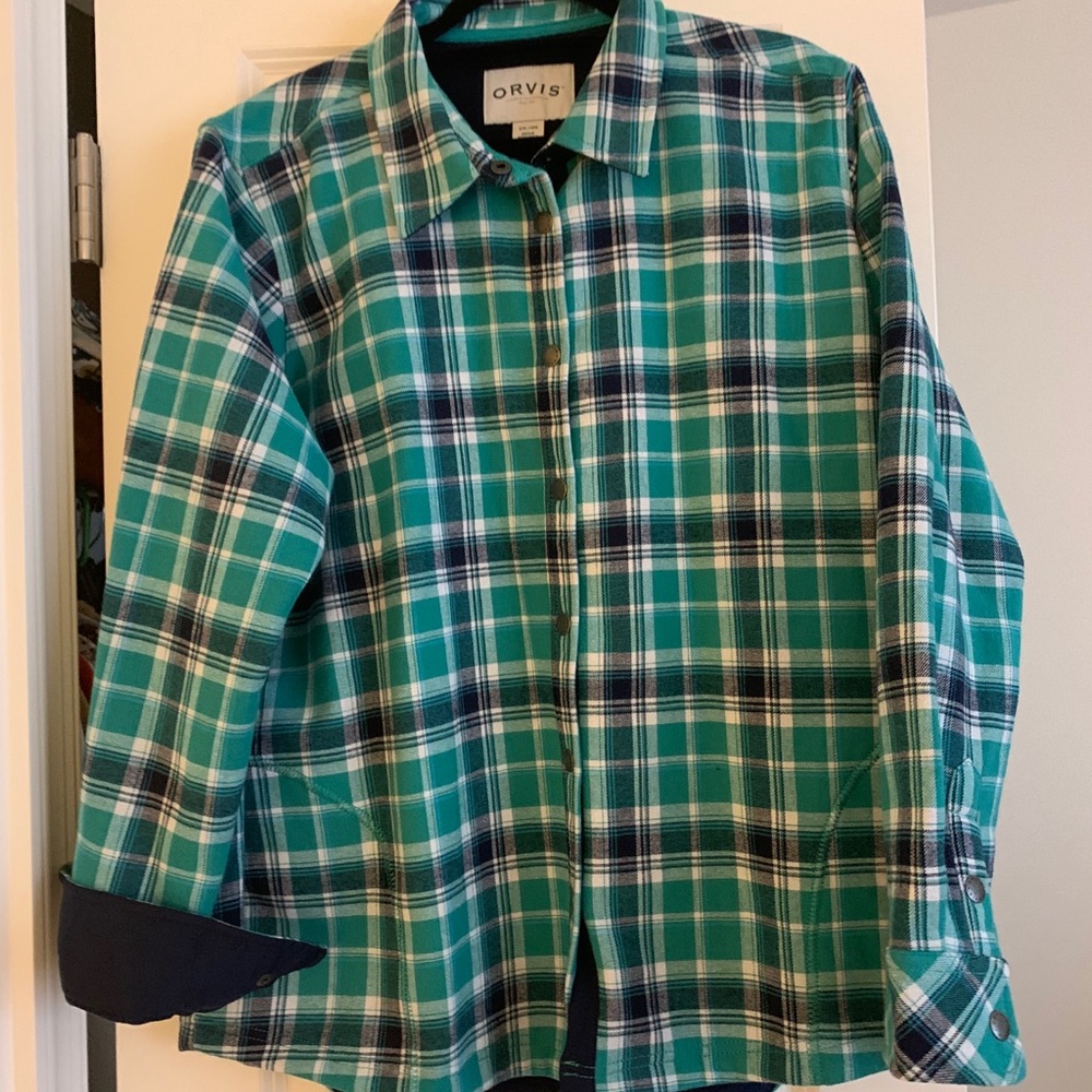 Orvis thermal button down top